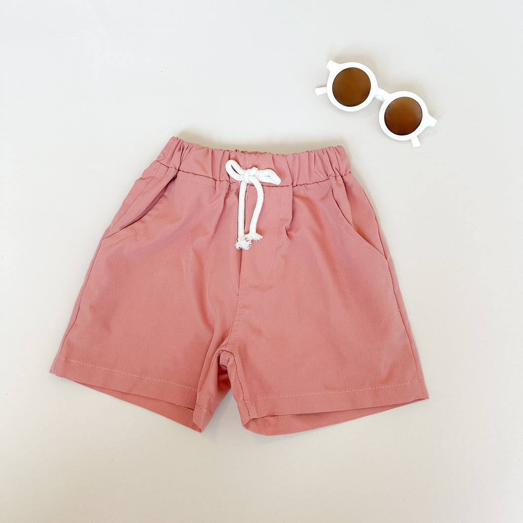 Hybrid Shorts in Coral