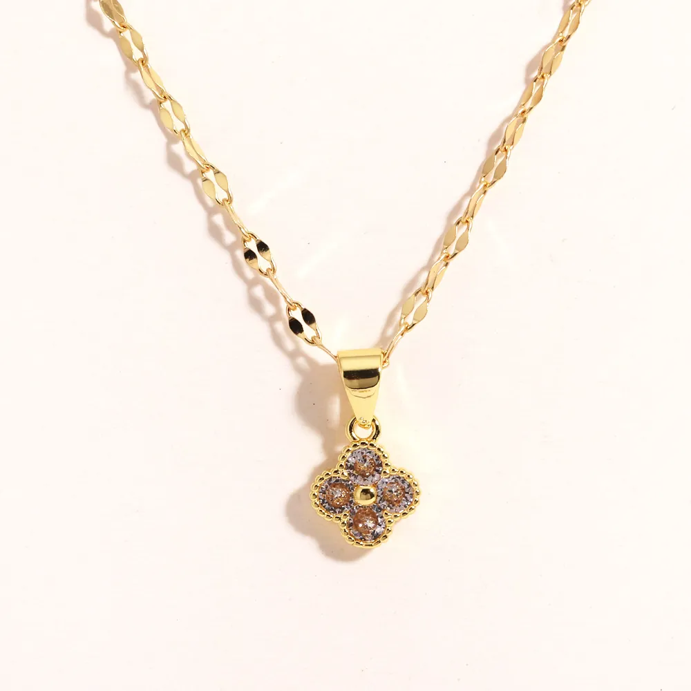 Four Leaf Clover Necklace — Champagne