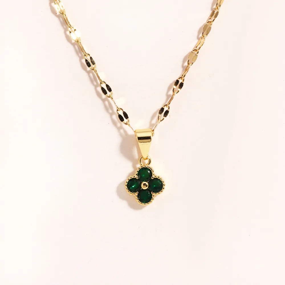 Four Leaf Clover Necklace — Green